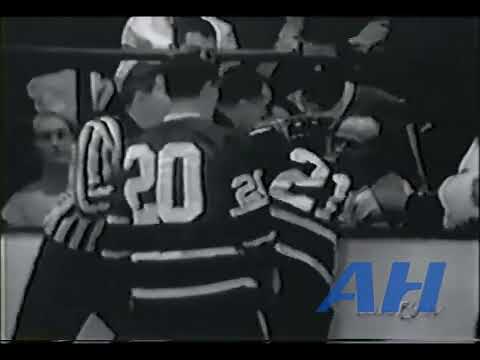 NHL Apr. 14, 1966 Bob Baun,TOR v John Ferguson,MTL (R) Toronto Maple Leafs Montreal Canadiens