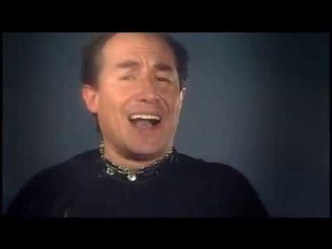 PROYECCION - EL AMANTE AQUEL (Video del Canal Oficial)