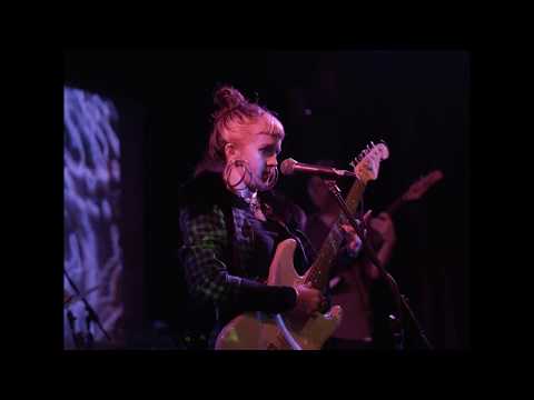 Bōnewoman - Falling Through the Clouds (Live 18/07/17 Now. Here. This.)