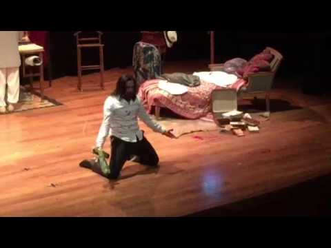 RAFAEL AMARGO TERMINA LA FUNCIÓN HERIDO