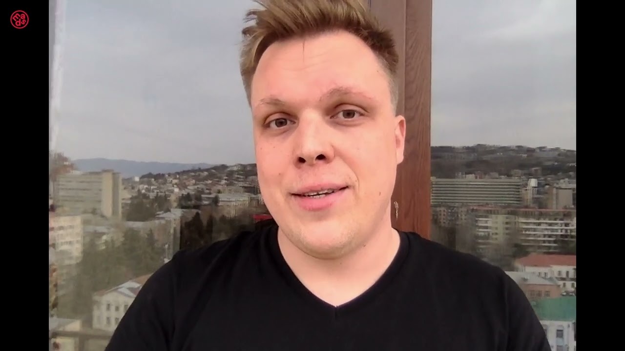Запустить видео
