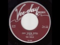 Dry Your Eyes -  Dells
