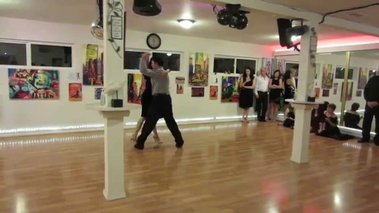 Pablo Rodriguez & Eva Garlez, "Loca de amor", La Casa Grande, 2/3