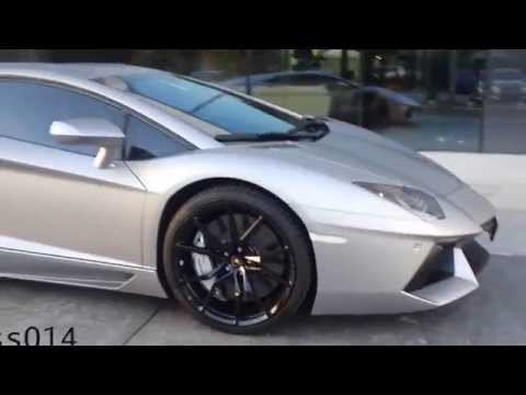 Lamborghini Aventador LP700-4