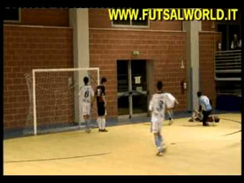 18/4/12 futsal , play-off  : Lecco C5 VS San Biagio Monza . . .  16esimi Under 21