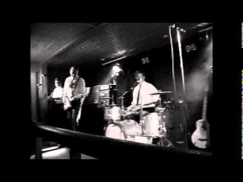 Varjokuva-Vanha rokkistara