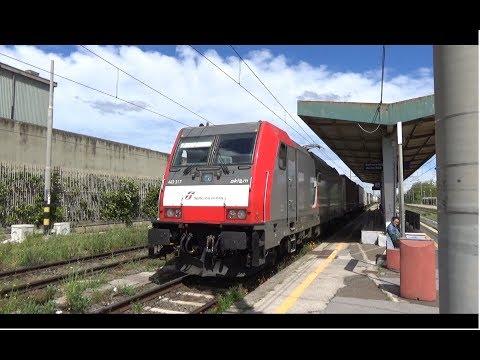 L'incredibile STROMBAZZATA CON BITONALE della E483.317, in partenza da Pomezia!!