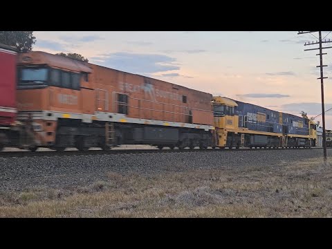 2PM6 PN up "Linfox Express #2" (NRs 11, 96, 31), Perth to Melbourne, 1755, 17/4/25, Lubeck VIC