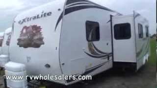 2012 Wildcat Extralite 26BHS Travel Trailer Camper at RVWholesalers.com 025880 - Modern Bermuda