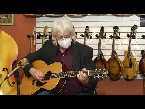 1995 Santa Cruz 000 Guitar Demo