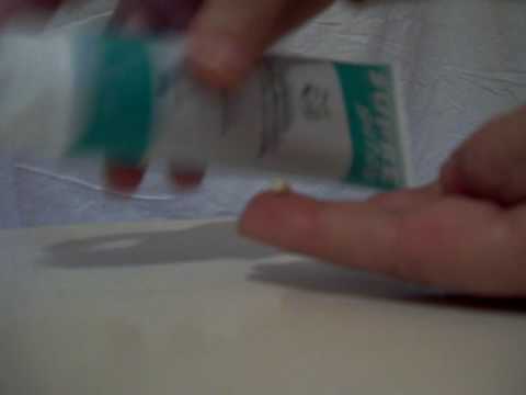 Tratamento de homeopatia de um fungo de prego