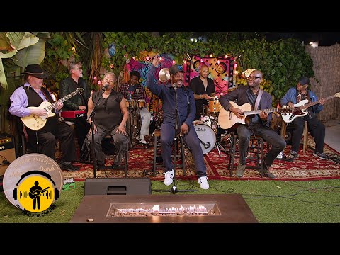 Valerie | Clarence Bekker & Friends | Playing For Change | Mark’s Park