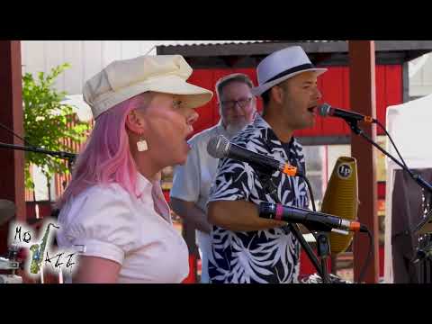 Cuarto De Tula Dawn Weber  2025