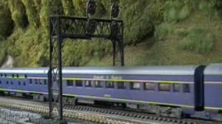 preview picture of video 'Guernsey Valley Model Railroad, L&N Passenger Train.'