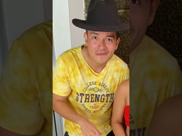 Vídeo relacionado con Heyumybit Gafas de Nerd para Adultos,Nerd Gafas Negras,Gafas de Mago para Fiestas,Accesorio de Disfraz para Abuela,Profesor Loco o Científico