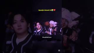 Download lagu finally hyunjin kissed I.N 😭❤️ #hyunin #hyunjin #jeongin #straykids #dominate_shizuoka #shorts mp3