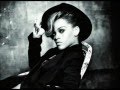 Rihanna - Fool in love (w/lyrics)