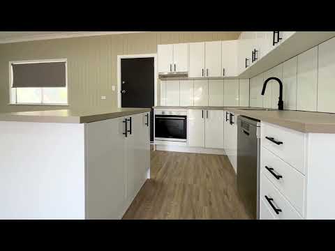 11 Charles Street, Wee Waa, NSW 2388, 3 રૂમ, 1 બાથરૂમ, House