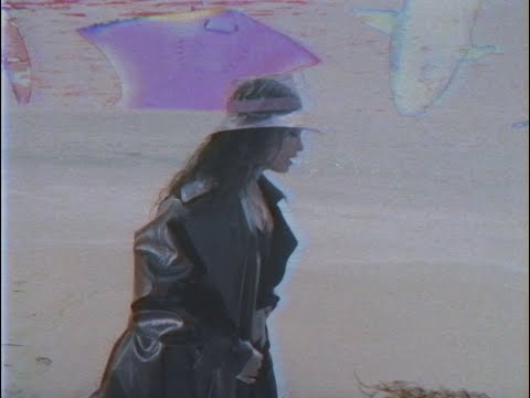 Ambar Lucid - Mar De Llanto (Official Video)