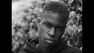 Download lagu Daniel Caesar - CYANIDE (Lyrics) mp3