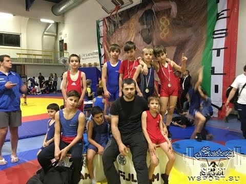 Mitanni Club в Италии