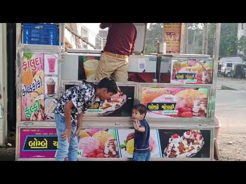 Dhruva And Neel eating ice cream vlog#short#dn2 _starkid_ dhruva #dn2vlog