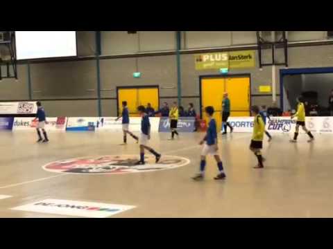 Leon pelikaan toernooi 2013 Schelluinen D1