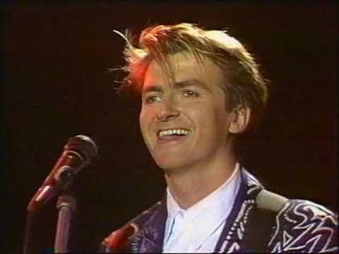 Crowded House - (Live Rock Arena 1986)