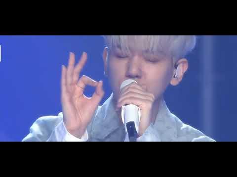 (SMTOWN LIVE) Baekhyun - UN VILLAGE ( feat. Mark of NCT)