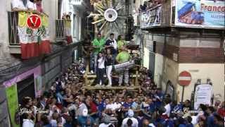 preview picture of video 'Nola Festa dei Gigli 2012 Beccaio paranza Volontari girata Carceri'