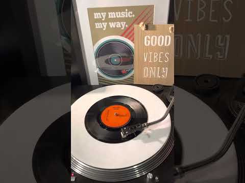 The Love Affair - Everlasting Love ( Vinyl 45 ) From 1967 .