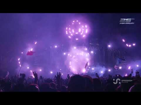 Zedd feat. Hayley Williams - Stay The Night [INTERSCOPE] - Ultra Music Festival 2025