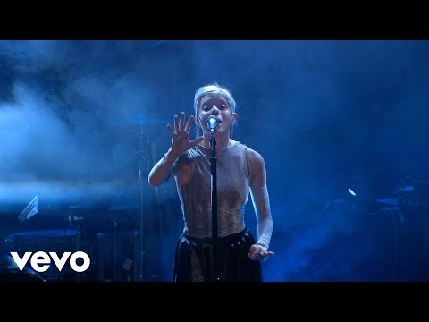 Aurora - Under the Water (Live on the Honda Stage)