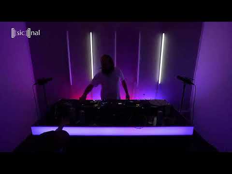 [sic]nal w/ AlphaMob