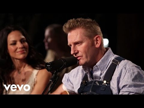 Joey+Rory - My Life Is Based On A True Story (Live)
