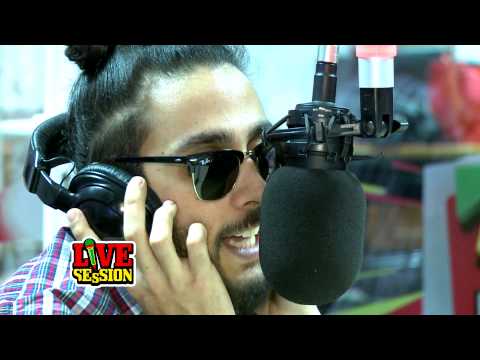 Glance feat. Elena - In bucati | ProFM Live Session