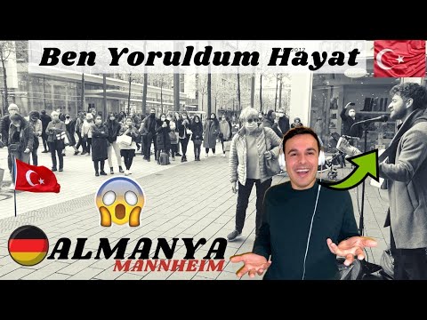 Italian Reaction 🇹🇷 Turkisch Straßen Music - Adaletin Bu Mu Dünya-Ben Yoruldum Hayat - AKIN KEMAL 😎