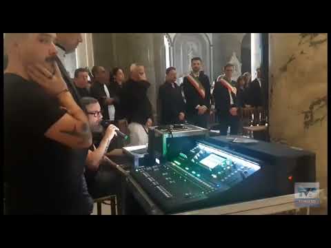 Addio a Francesco Nuti, il toccante omaggio di Marco Masini che canta "Sarà per te"