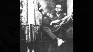 Memphis Minnie &amp; Kansas Joe McCoy-Chickasaw Train Blues (Low Down Dirty Thing)