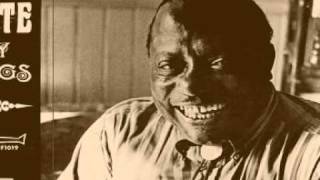 Bukka White - Jesus Died on the Cross