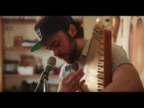 SHAKEY GRAVES | Can't Wake Up: My Neighbor