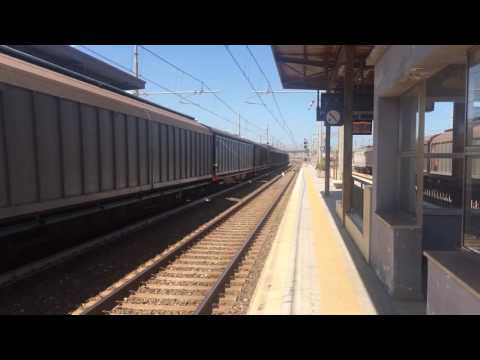 E656.586 + carri chiusi serie H [MRS BARI LAMASINATA - Lecco Maggianico]