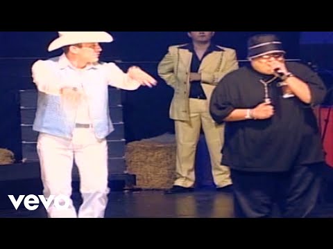 Valentín Elizalde - La Yaquesita Popurrí (En Vivo)