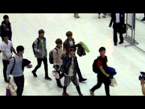 [Fan cam] TEENTOP Suwannaphum Airport // @Hamil_011 MVI_9082