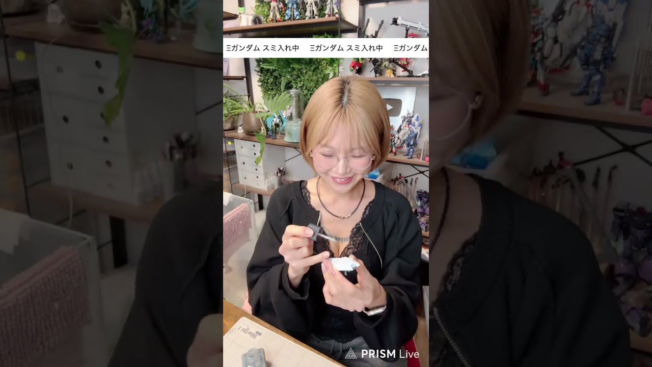 Ξガンダムのスミ入れしながら雑談