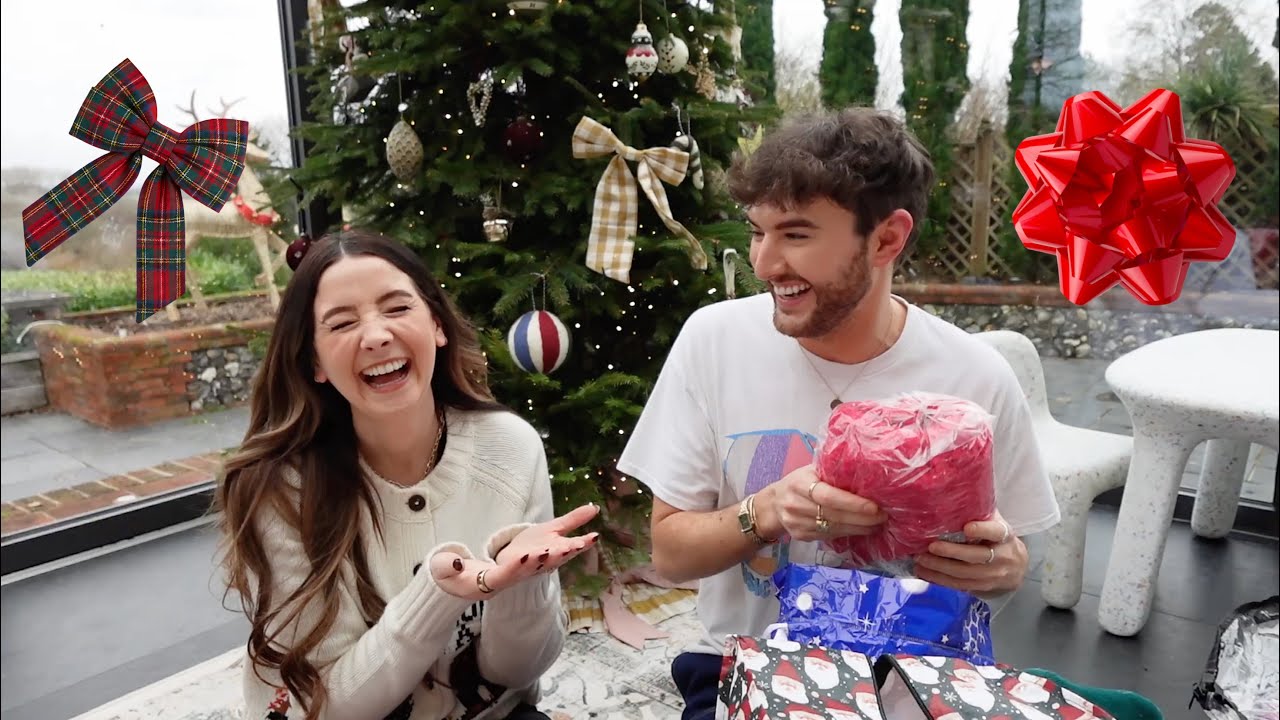 GIFT GIVING WITH ZOE 2025 xxxx