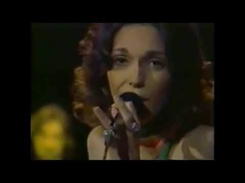 Carpenters-There's A Kind Of Hush-HQ SOUND