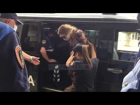 Këngëtarja Fjolla Morina dënohet me “arrest shtëpie”, e detyruar të jetojë në Kukës