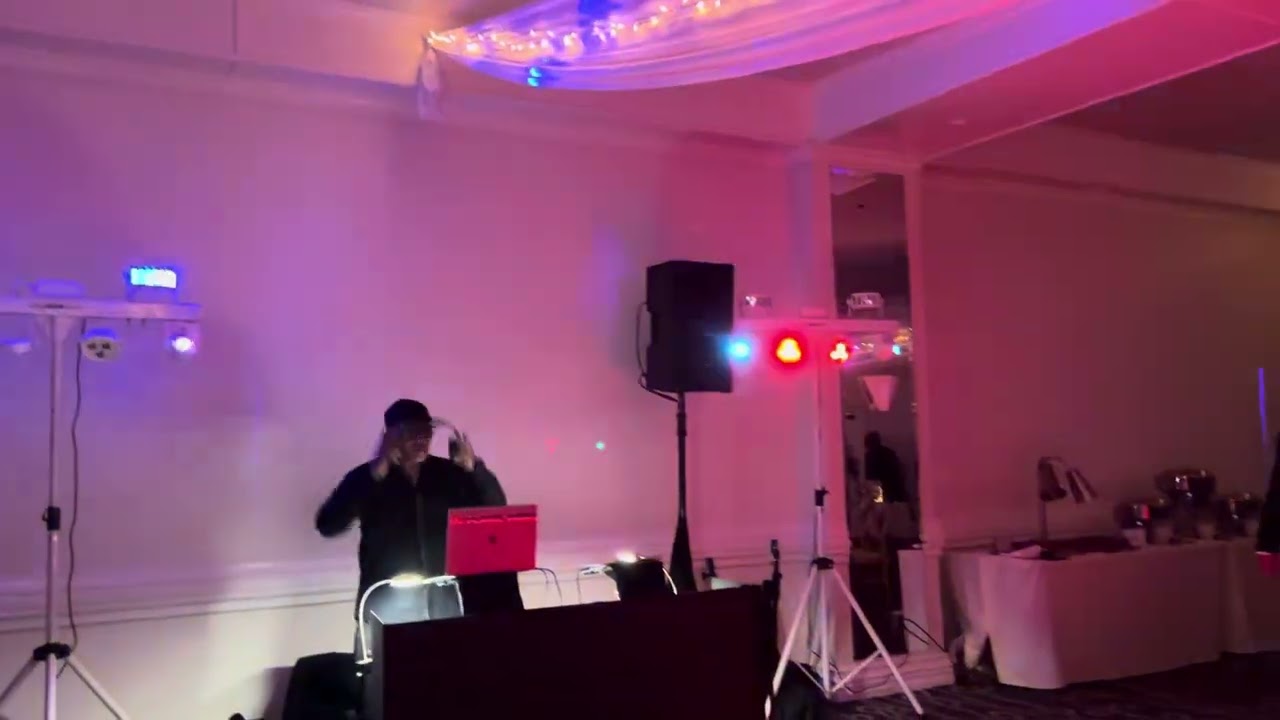 Promotional video thumbnail 1 for Dj Peace Piano