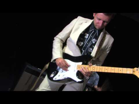 HooDoo band (feat. Bartek Miarka on guitar)